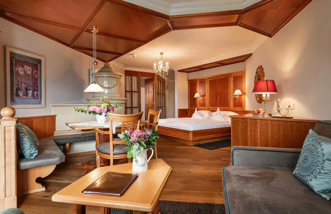 Hotel Starkenberg-1