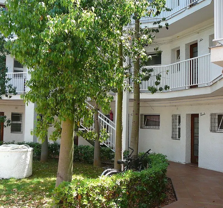 Apartamentos Sunway Atlanta-1