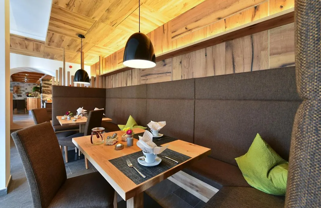 Hotel Gsoihof-1