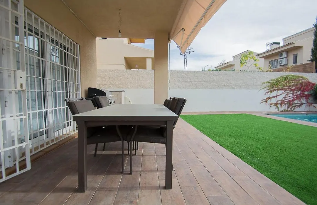Villa hoyo 7-NIEVE -CAMPO DE GOLF,PLAYA CERCANA-1