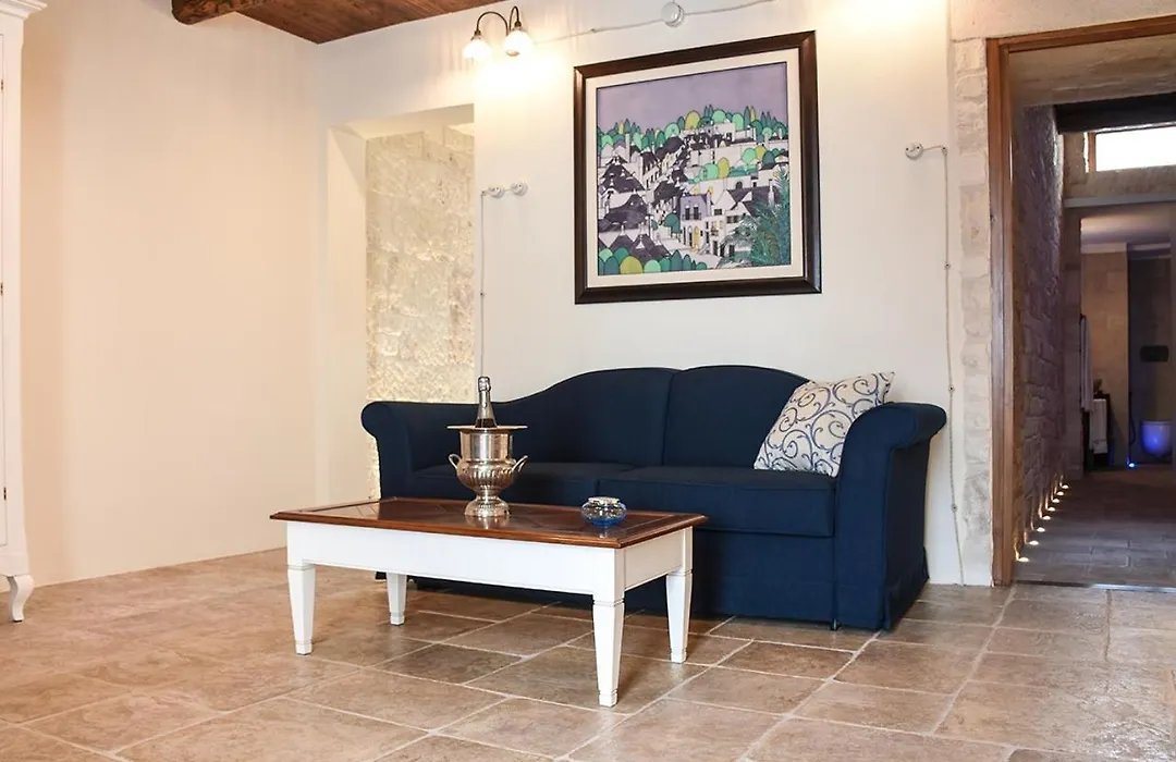 Trulli e Puglia Luxury Suite-1