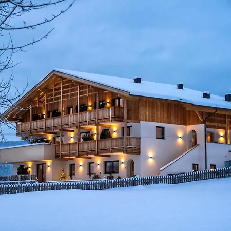 Hotel Garni Mitterstieler-3