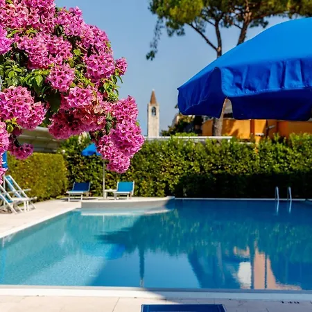 Hotel Idania-3