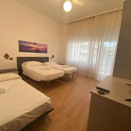 Hotel Silvi-3