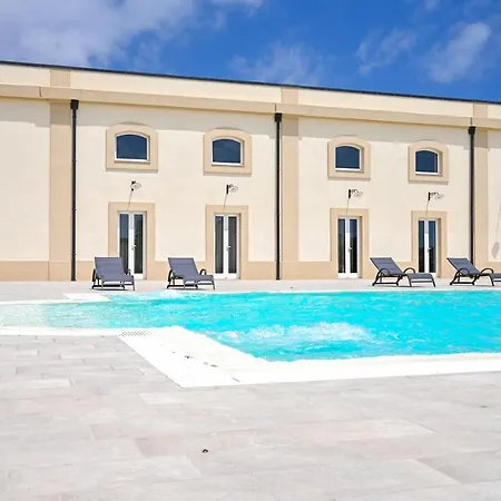 Dimora Savarino Marzamemi Suites With Pool-3