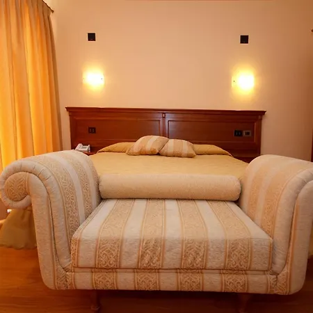 Hotel Panoramic Montepulciano-3