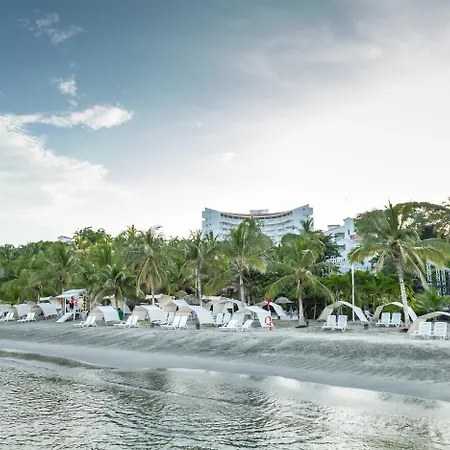 Decameron Galeon-3
