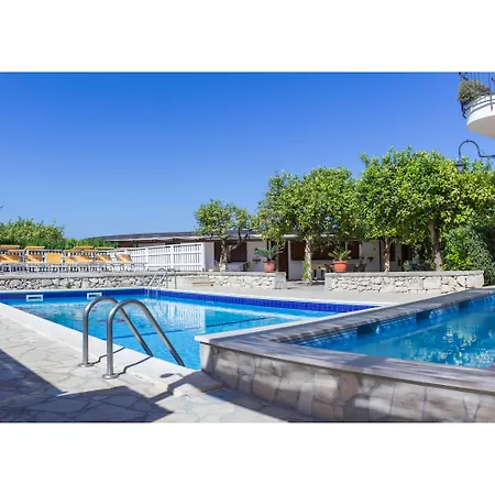 Villa Felicia-2