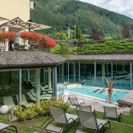 Alpholiday Dolomiti Wellness & Family Hotel-3