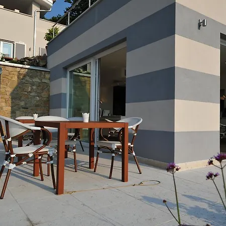 Zeno Suites-3
