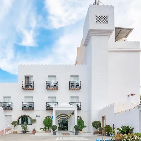 Hotel Nerja Club By Dorobe-3