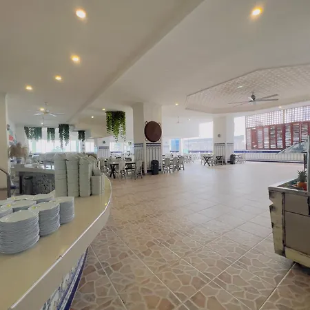 Hotel Costa Del Sol-2