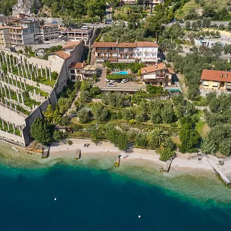 Hotel Al Rio Se-3