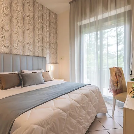 Hotel Athena-2