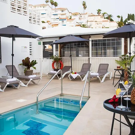 Boutique Rooms Playa Burriana-2