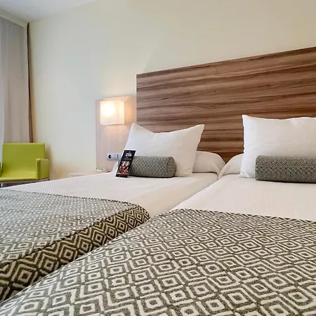Riviera Beachotel - Adults Recommended-3