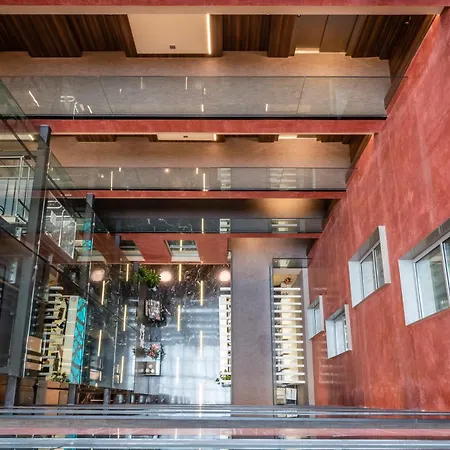 Arya Stadium Hotel-2