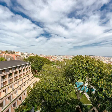 Olissippo Lapa Palace - The Leading Hotels Of The World-2