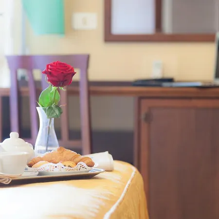 Hotel Maria-3