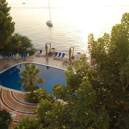 Hotel Giardino Sul Mare-2