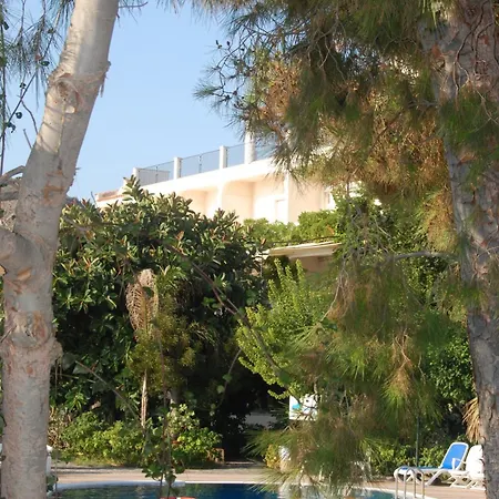 Hotel Giardino Sul Mare-3