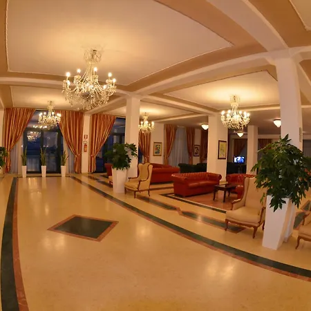 Grand Hotel Montesilvano-2
