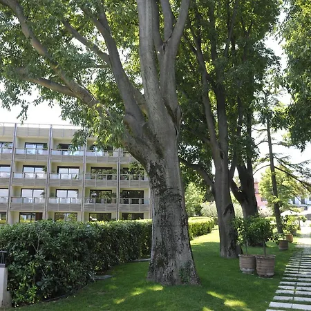 Hotel Acquaviva Del Garda-3