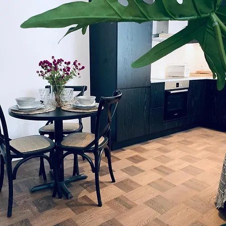 Terreno Suites-3