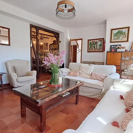 Casa Rural La Pedra-3