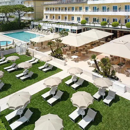 Hotel Aurora-3