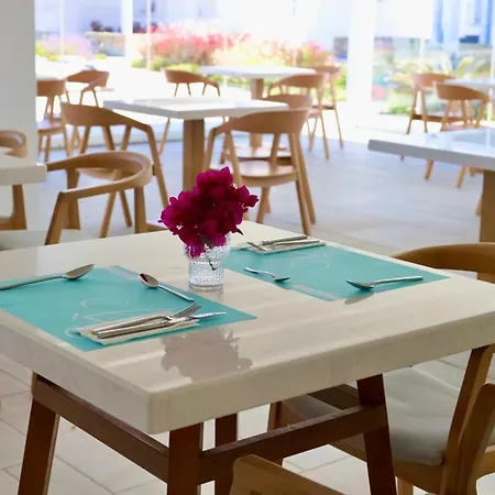Margie Mykonos Hotel-3