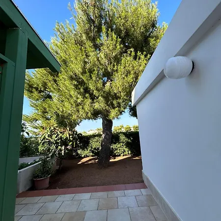 Villa Lamandia-3
