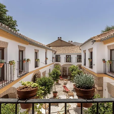 Líbere Córdoba Patio Santa Marta-2