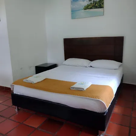 Hotel la Playa Villeta-2