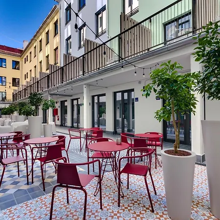 Livensa Living Studios - Valencia Viveros-3