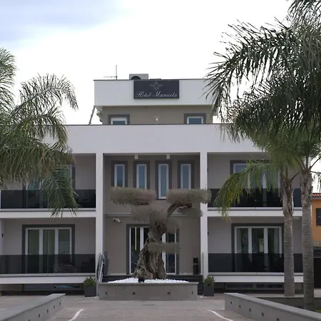 Hotel Manuela-3