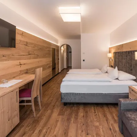 Hotel Interski-3