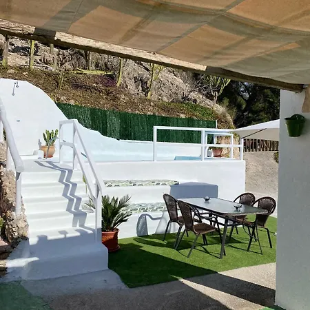 Villa Jardin piscina climatizada-3