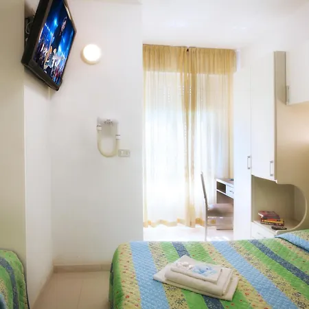 Hotel Leoni-2