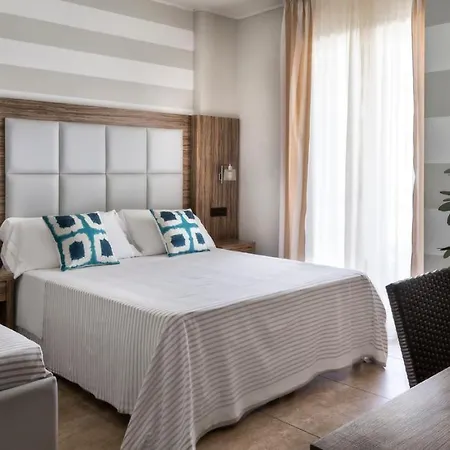Hotel Amarcord-3