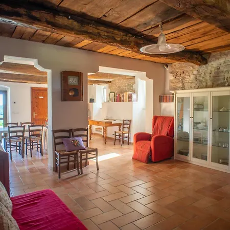 AGRITURISMO BUON VENTO, Appartamento LA CASA DEI MILLEFIORI un magico bouquet a Gubbio, Italy-3