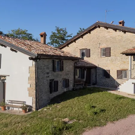 AGRITURISMO BUON VENTO, Appartamento PICCOLI SOLI una chic country house in Gubbio Italy-2