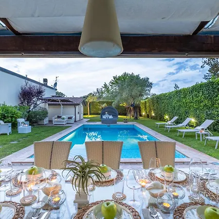 Villa Gatti Marina di Pietrasanta-3