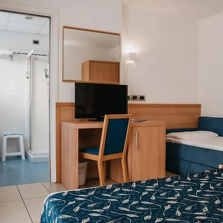 Hotel Tropical-3