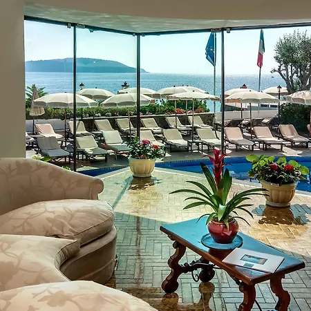 Punta Molino Beach Resort & Spa-3