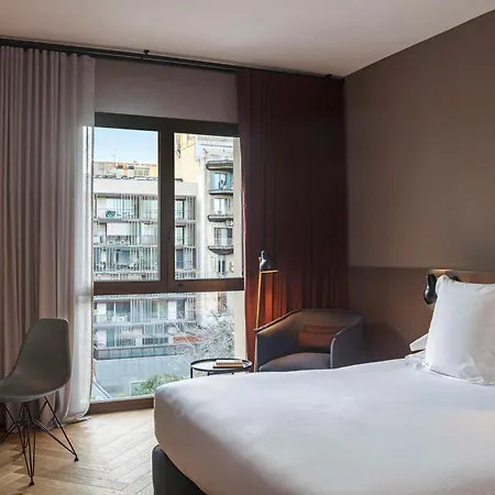 Alexandra Barcelona Hotel, Curio Collection By Hilton-2