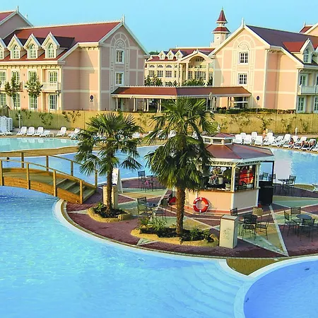 Gardaland Adventure Hotel-3