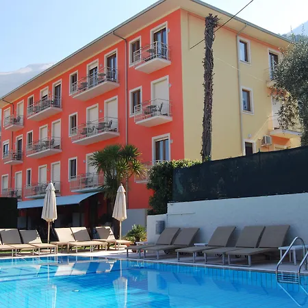 Hotel Diana-3
