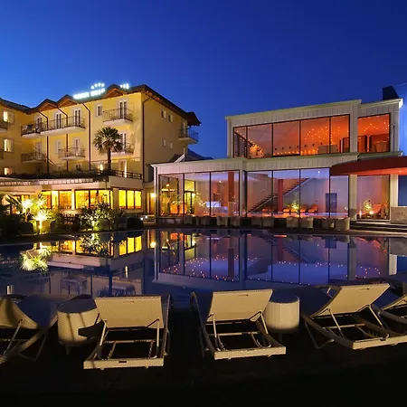 Villa Nicolli Romantic Resort - Adults Only-3