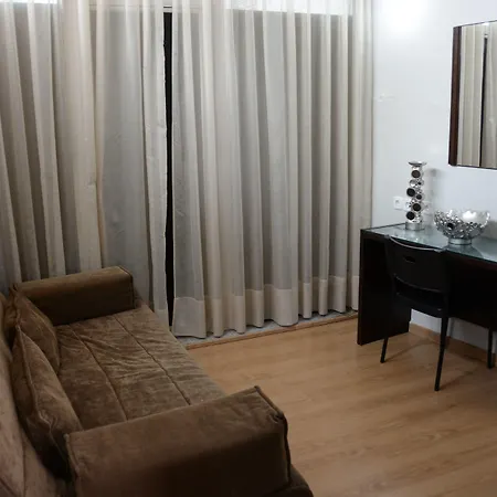 Hotel Y Apartamentos Dona Lola-2